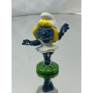 Vintage Ballerina Dancer Smurfette PVC Figure; By‎ Schleich/Peyo 1978